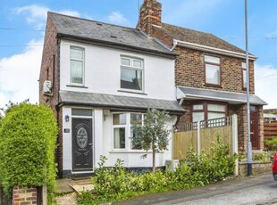 3 Bedroom Semi-detached House For Sale In Nottingham