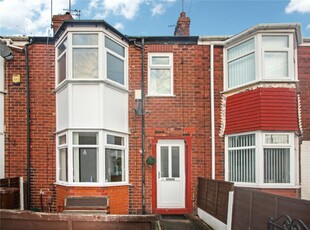 3 bedroom terraced house for rent in Broomhall Road, Pendlebury, Swinton, Manchester, M27