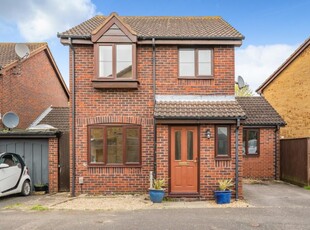 4 Bed House To Rent in Thorne Way, Aylesbury, HP20 - 523