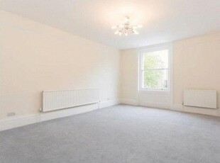 4 bedroom apartment for rent in Finchley Road, St Johns Wood, NW8
