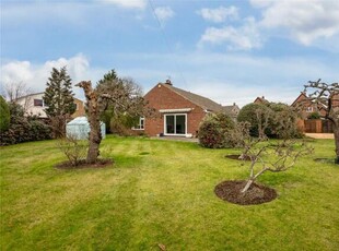 4 Bedroom Bungalow For Sale In Bedford, Bedfordshire