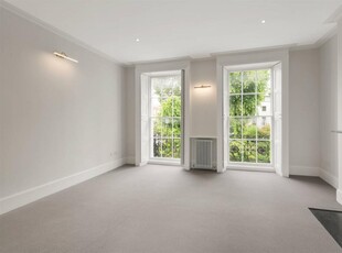 4 bedroom house for rent in Pembroke Square W8