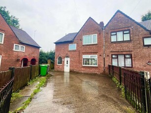 4 bedroom semi-detached house for rent in Mansfield Avenue, Higher Blackley, M9