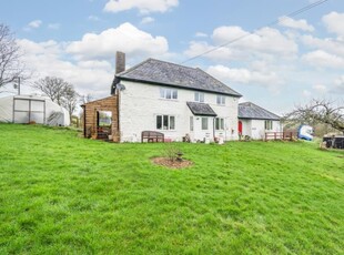 5 Bed House For Sale in Hundred House, Powys, LD1 - 5332879