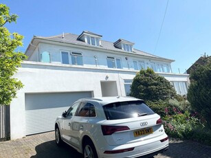 6 bedroom detached house for rent in Roedean Crescent, Brighton, BN2