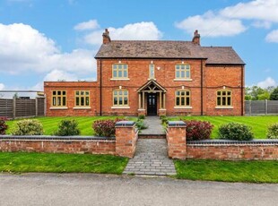 6 Bedroom House Knowle Solihull