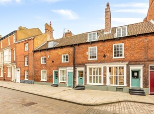 Bailgate, Lincoln - 3 bedroom character property