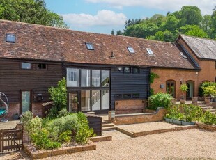 Barn conversion to rent in Halesend Grittles End Storridge Malvern, Worcestershire WR13