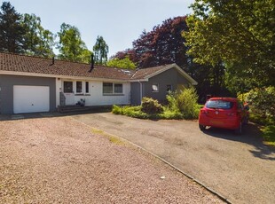 Bungalow for sale in 6 Woodlands Grove, Blairgowrie, Perthshire PH10