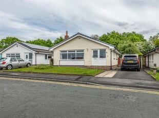 Bungalow to rent in Irwell Rise, Bollington, Macclesfield SK10