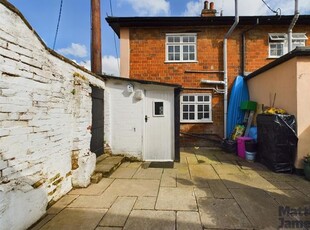 Cottage to rent in Birch Street, Nayland, Colchester CO6