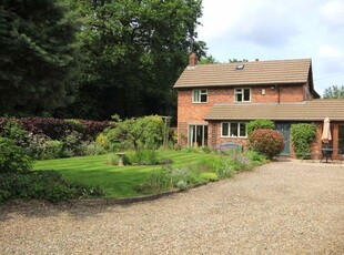 Country house for sale in Steel Road, Tilstock, Whitchurch SY13