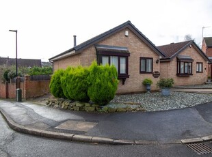 Detached bungalow to rent in Cragdale Grove, Mosborough S20