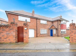 Detached house for sale in Cygnet House, 15 Swan Street, Bawtry, Doncaster, South Yorkshire DN10