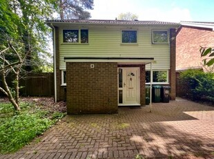Detached house to rent in Kirkstone Close, Camberley GU15