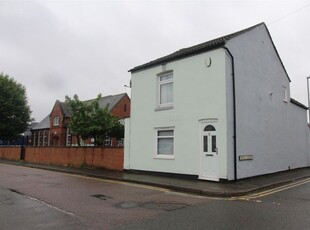Detached house to rent in Saffron Road, Higham Ferrers, Rushden NN10