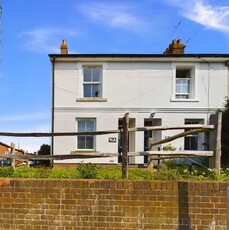 End terrace house to rent in Durrington Lane, Worthing BN13