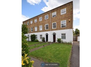 End terrace house to rent in Egliston Mews, London SW15