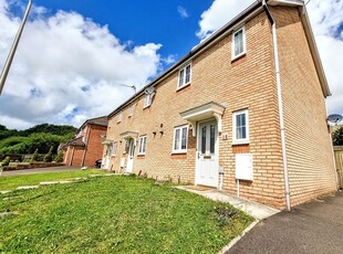 End terrace house to rent in Nant-Y-Fron, Tonyrefail, Porth CF39