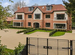 Flat for sale in Mulberry Manor, New Road, Welwyn, Hertfordshire AL6