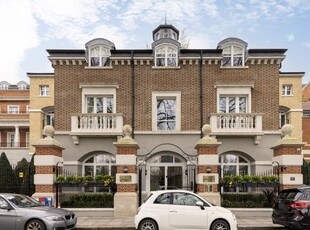 Flat for sale in Vincent Square, Westminster, London SW1P