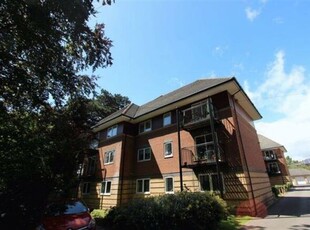 Flat to rent in Archers Road, Banister Park SO15