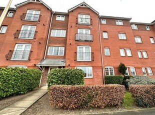 Flat to rent in Beames House, Crewe CW1