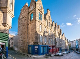 Flat to rent in Blackfriars Street, Edinburgh EH1