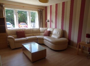 Flat to rent in Fairview Drive, Ground Floor Left AB22