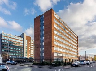 Flat to rent in Grove House, Skerton Road, Manchester M16