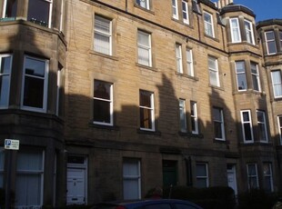 Flat to rent in Millar Crescent, Morningside, Edinburgh EH10