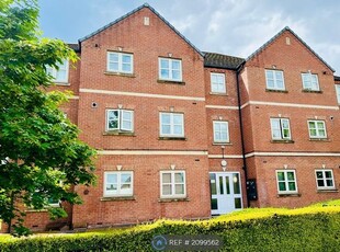 Flat to rent in Monk Bretton, Barnsley S71