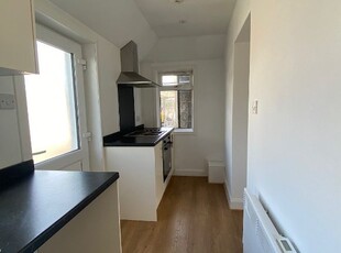 Flat to rent in Perth Road, Stanley, Perthshire PH1