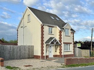 Detached house for sale in Heol Y Foel, Foelgastell, Llanelli SA14