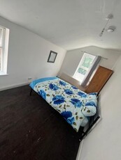 Room to rent in Gladstone Road, Sparkbrook, Birmingham B11