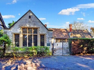 Semi-detached house for sale in School Lane, Medmenham, Marlow, Buckinghamshire SL7