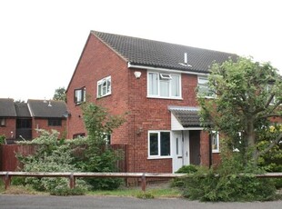 Semi-detached house to rent in Chesney Road, Lincoln, Lincolnshire LN2