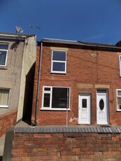 Semi-detached house to rent in Chesterfield Road, North Wingfield S42