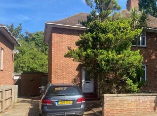 Semi-detached house to rent in Cunningham Road, Norwich NR5