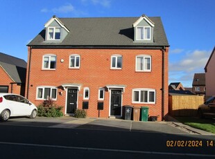 Semi-detached house to rent in Linstock Way, Derby DE24