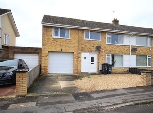 Semi-detached house to rent in Stafford Road, Bridgwater TA6