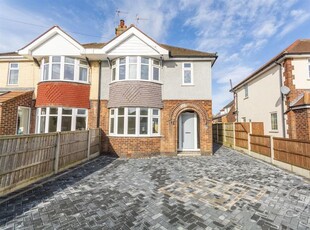 Semi-detached house to rent in Sutton Road, Mansfield NG18