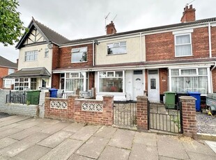 Terraced house to rent in Humberstone Road, Grimsby DN32