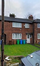 Terraced house to rent in Woodlake Avenue, Chorlton, Manchester M21
