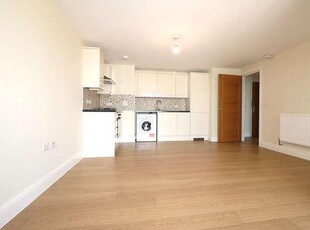1 bed flat to rent in Charter House Charter House,
IG1, Ilford