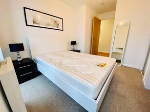 2 bed flat to rent in Mann Island,
L3, Liverpool