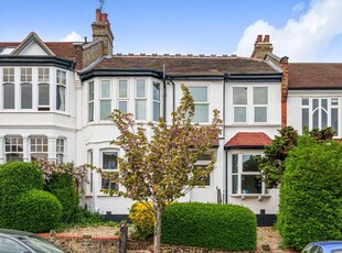 5 bedroom House for sale in Cranley Gardens, Muswell Hill N10