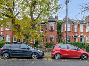 5 bedroom House for sale in Grasmere Road, Muswell Hill N10