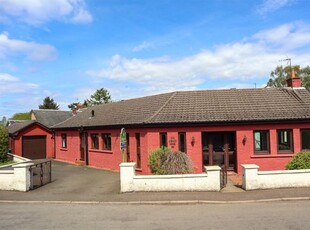 Bungalow to rent in Main Street, Symington, Biggar, South Lanarkshire ML12