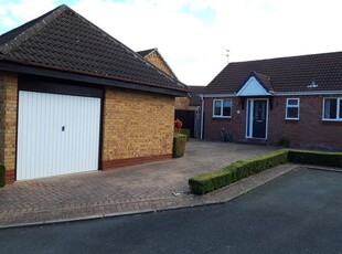Detached bungalow to rent in Cromwell Court, Skellow, Doncaster DN6